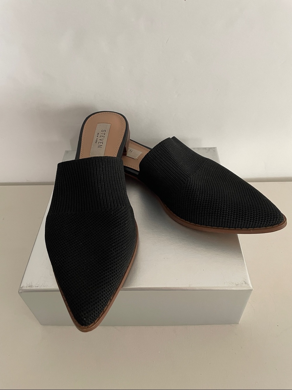 Steven New York Valdez Slip on Knit Mules Shoes Flats Black